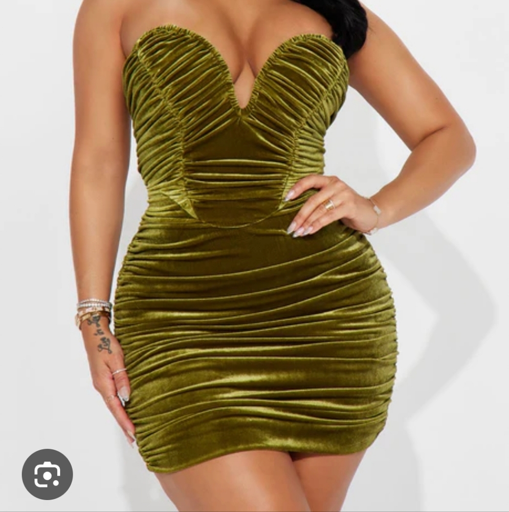 Fashion Nova Green Strapless Dress